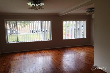 Property photo of 22 Binalong Avenue Georges Hall NSW 2198