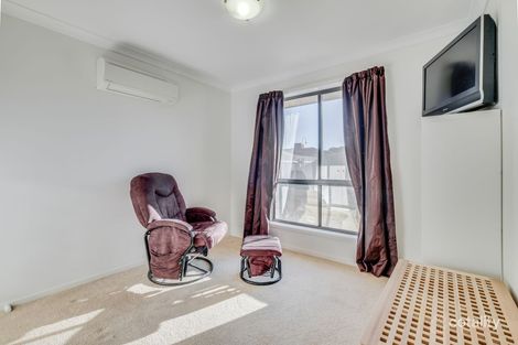 Property photo of 234 Macfarlane Burnet Avenue Macgregor ACT 2615