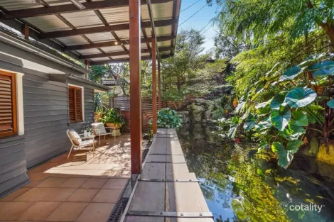 Property photo of 11 Burnham Road Bardon QLD 4065
