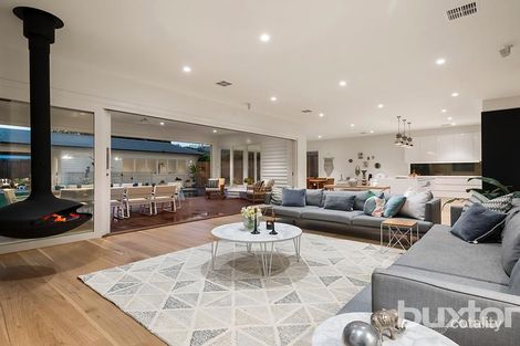 Property photo of 9 Glenmore Crescent Black Rock VIC 3193