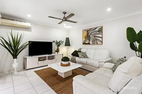 Property photo of 38 Fleet Circuit Bray Park QLD 4500
