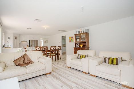 15 Manly Ct, Seaford Rise, SA 5169