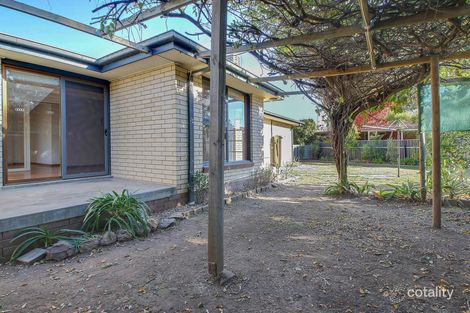 Property photo of 393E Ross Circuit Lavington NSW 2641