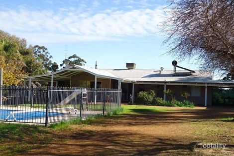 2 Adam St, Boddington, WA 6390