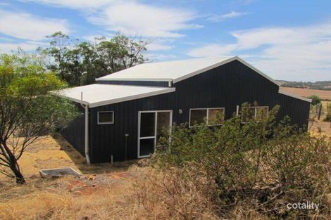 25 Giles Rd, Nunile, WA 6566