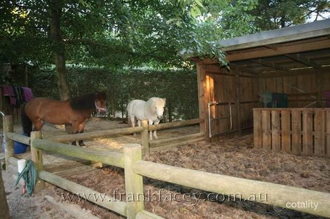 Property photo of 124 Stoney Creek Road Beaconsfield Upper VIC 3808