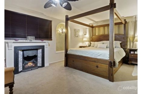 Property photo of 21 Holder Street Wishart QLD 4122