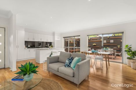 Property photo of 2/51 Roland Avenue Strathmore VIC 3041