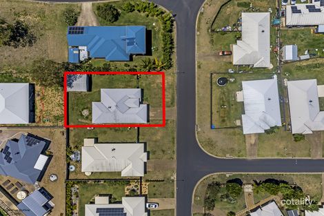 Property photo of 4 Cycad Court Moore Park Beach QLD 4670