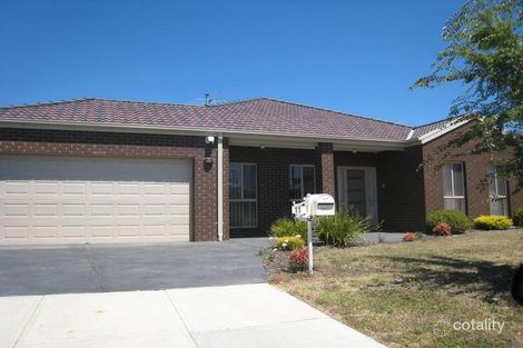 Property photo of 11 Devaney Avenue Lynbrook VIC 3975