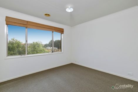 Property photo of 6 Ashcroft Close Hallam VIC 3803