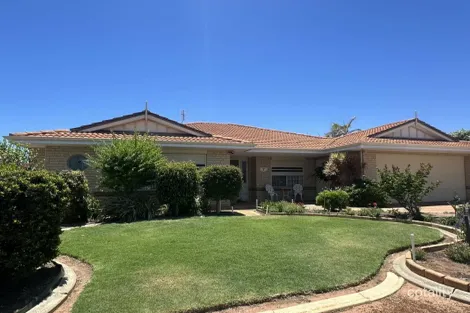 7 Sheldon Pl, Tarcoola Beach, WA 6530