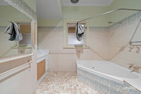 Property photo of 13 Goomalibee Street Benalla VIC 3672