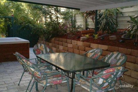 Property photo of 2 Hawk Place Sinnamon Park QLD 4073