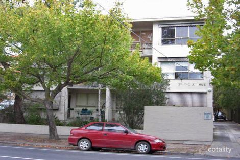 2/32-34 The Avenue, Windsor, VIC 3181