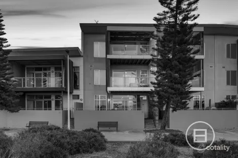 Property photo of 18 Yao Cove New Port SA 5015