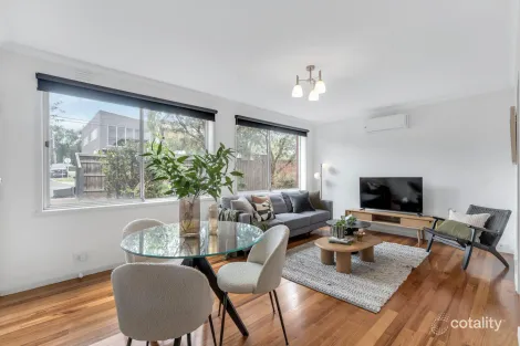 Property photo of 1/334 Pascoe Vale Road Essendon VIC 3040