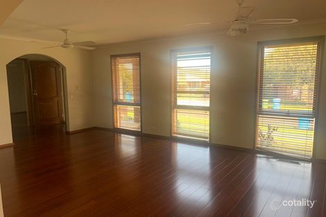 Property photo of 5 Beth Court Hampton Park VIC 3976