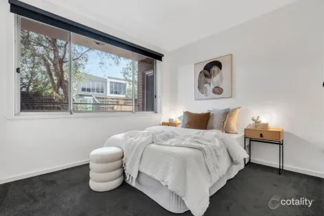 Property photo of 1/334 Pascoe Vale Road Essendon VIC 3040