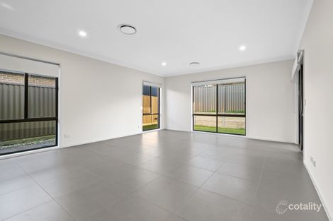 Property photo of 7 Taranga Street Gledswood Hills NSW 2557