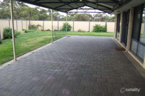 Property photo of 3 Hogarth Road McKail WA 6330