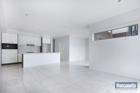 Property photo of 8 Bonniebird Lane South Morang VIC 3752
