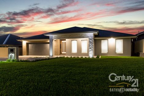Property photo of 51 Mendel Drive Kelso NSW 2795