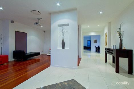 Property photo of 9 Comore Drive Varsity Lakes QLD 4227