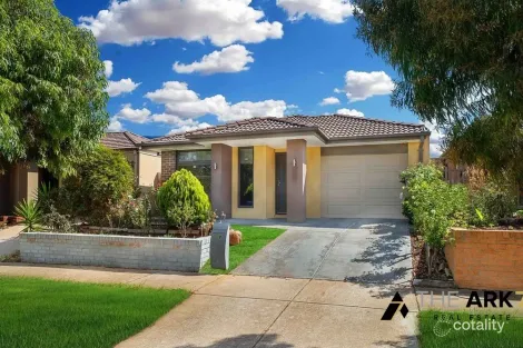 19 Oldbridge Bvd, Weir Views, VIC 3338