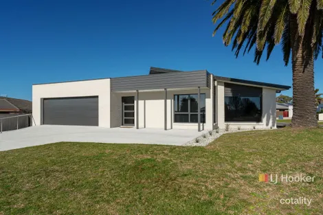 2/2 Links Ct, Shearwater, TAS 7307