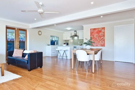 Property photo of 2A Daniel Court Scarborough QLD 4020