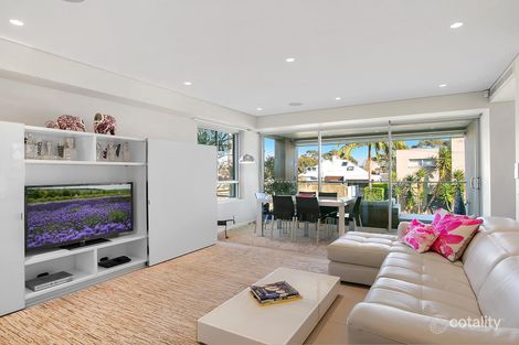 5/28 East Crescent St, Mcmahons Point, NSW 2060