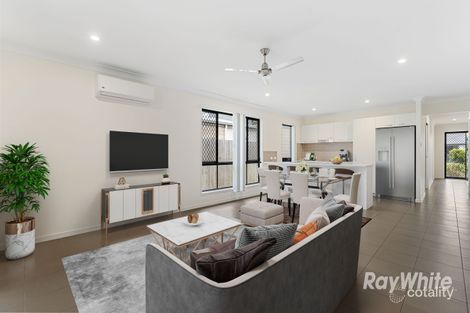 Property photo of 14 Frederick Place Park Ridge QLD 4125
