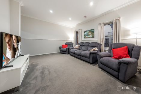 Property photo of 12 Dalton Way Cranbourne East VIC 3977