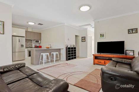 Property photo of 28/2 Louvre Way Baldivis WA 6171