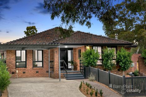Property photo of 41 Blamey Avenue Mill Park VIC 3082