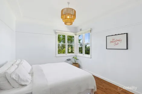 Property photo of 16 Carrol Avenue East Gosford NSW 2250