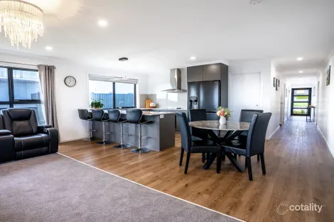 Property photo of 30 Skyline Drive East Devonport TAS 7310