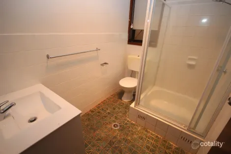 Property photo of 1/34 Kenneally Street Kooringal NSW 2650