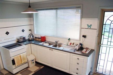 Property photo of 27 Kisdon Crescent Prospect NSW 2148