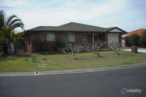 Property photo of 8A Parkview Crescent Yamba NSW 2464