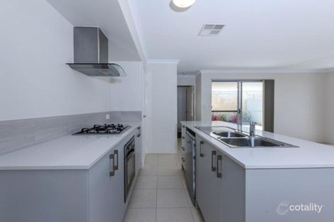 Property photo of 18 Tambrey Avenue Golden Bay WA 6174