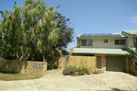 Property photo of 1/10 Hampton Court Pottsville NSW 2489
