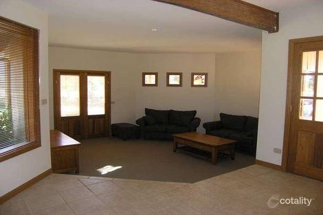Property photo of 23 Roberts Creek Road Porepunkah VIC 3740