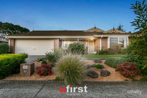 Property photo of 38 Wattle Bird Way Langwarrin VIC 3910