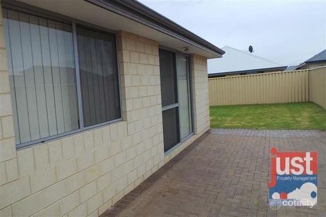 Property photo of 8 Chestnut Boulevard Millbridge WA 6232