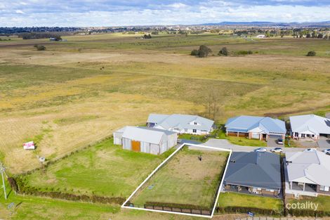 Property photo of 5 Lambert Close Bolwarra NSW 2320