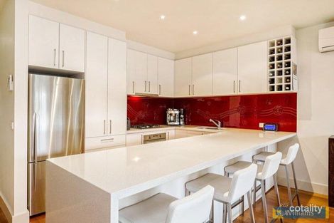 Property photo of 30 Salisbury Street Newport VIC 3015