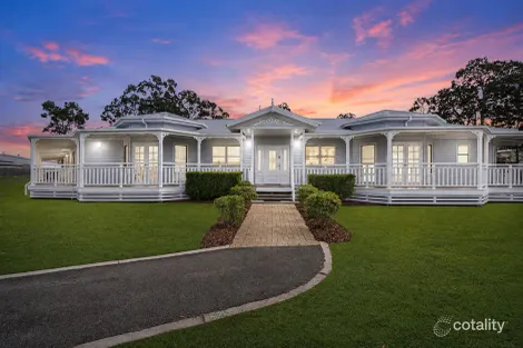 6b Senor Ave, Urangan, QLD 4655