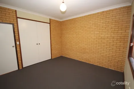 Property photo of 1/34 Kenneally Street Kooringal NSW 2650